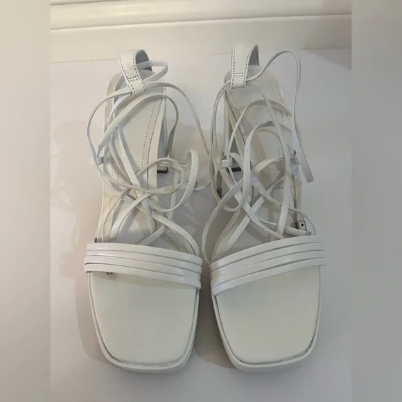 Schutz NWT Glenna Platform Sandals